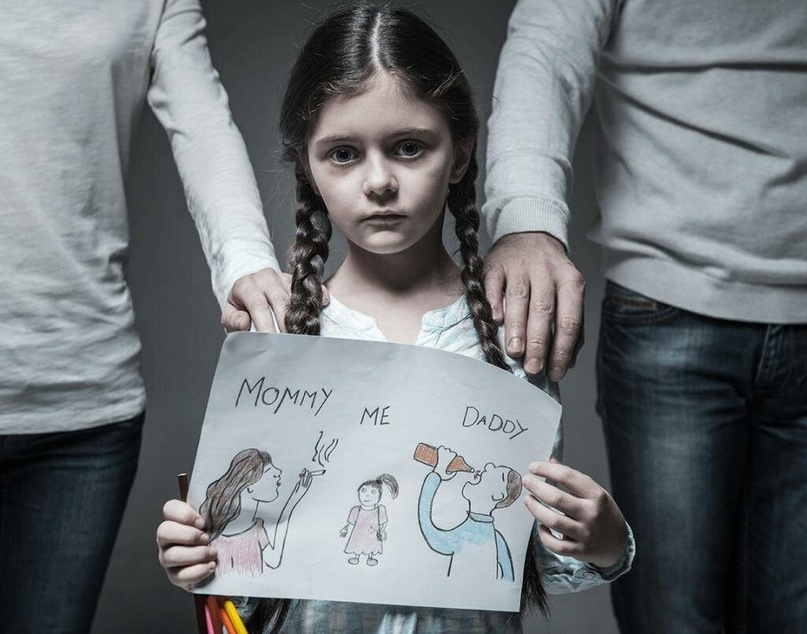 Чем опасны пьющие родители для ребёнка