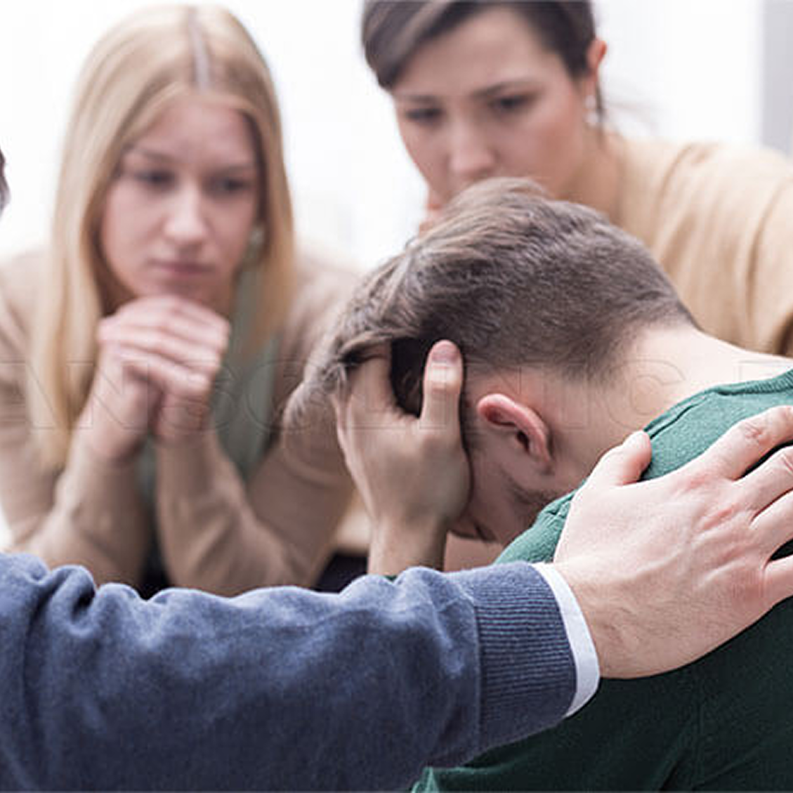 Как работает мозг зависимого человека: что нужно знать родным